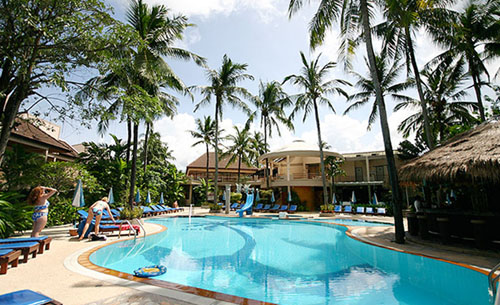 Бассейн отеля Coconut Village Resort 4* (Коконат Виладж Резорт 4*) Фото отеля Coconut Village Resort 4* (Коконат Виладж Резорт 4*)