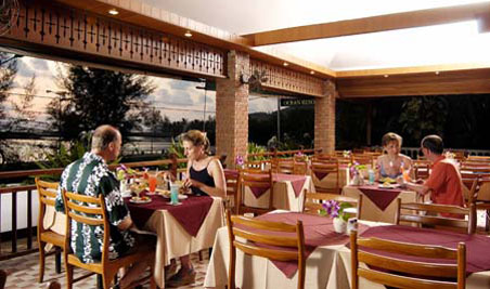 Ресторан отеля Best Western Phuket Ocean Resort 3* (Бест Вестерн Пхукет Оушен Резорт 3*) Фото отеля Best Western Phuket Ocean Resort 3* (Бест Вестерн Пхукет Оушен Резорт 3*)