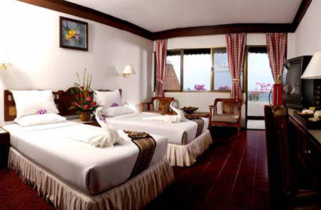 Номер Deluxe Room отеля Best Western Phuket Ocean Resort 3* (Бест Вестерн Пхукет Оушен Резорт 3*) Фото отеля Best Western Phuket Ocean Resort 3* (Бест Вестерн Пхукет Оушен Резорт 3*)