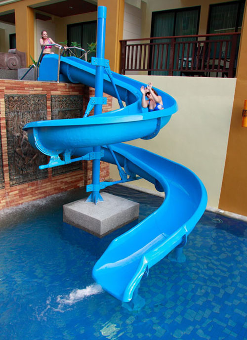 Водная горка отеля Diamond Cottage Resort & Spa 4* (Даймонд Коттедж Резорт энд Спа 4*) Фото отеля Diamond Cottage Resort & Spa 4* (Даймонд Коттедж Резорт энд Спа 4*)