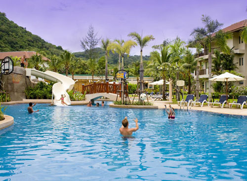 Бассейн отеля Centara Karon Resort Phuket 4* (Центара Карон Резорт Пхукет 4*) Фото отеля Centara Karon Resort Phuket 4* (Центара Карон Резорт Пхукет 4*)