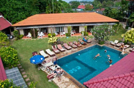 Бассейн отеля Baan Karon Resort 3* (Баан Карон Ресорт 3*) Фото отеля Baan Karon Resort 3* (Баан Карон Ресорт 3*)