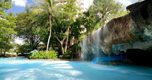 Бассейн отеля Hilton Phuket Arcadia Resort & Spa 5* (Хилтон Пхукет Аркадия Резорт энд Спа 5*) Фото отеля Hilton Phuket Arcadia Resort & Spa 5* (Хилтон Пхукет Аркадия Резорт энд Спа 5*)