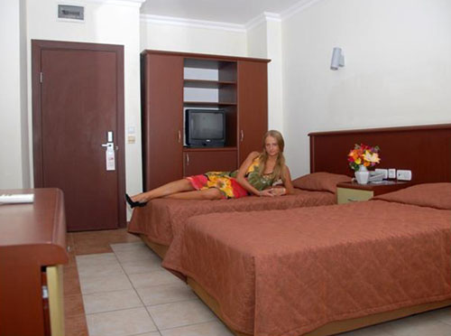 Номер отеля Banana Hotel 4* (Банана Отель 4*) Фото отеля Banana Hotel 4* (Банана Отель 4*)