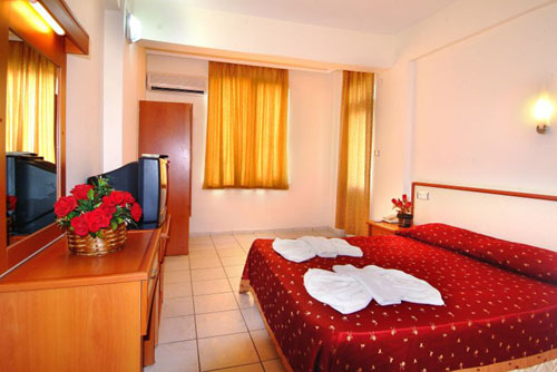 Номер отеля Hedef Kleopatra Golden Sun 3* (Хедеф Клеопатра Голден Сан 3*) Фото отеля Hedef Kleopatra Golden Sun 3* (Хедеф Клеопатра Голден Сан 3*)