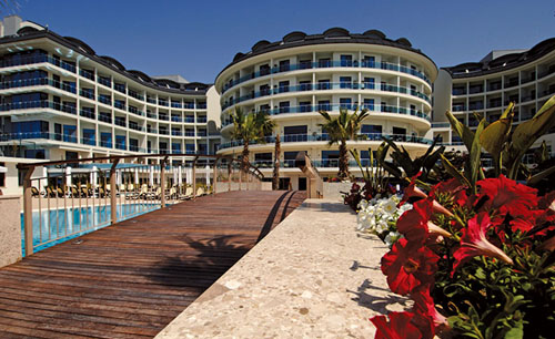 Отель Commodore Elite Suites Spa 5* (Коммодоре Элит Сьютс Спа 5*) Фото отеля Commodore Elite Suites Spa 5* (Коммодоре Элит Сьютс Спа 5*)