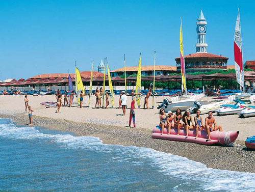 Пляж отеля Ali Bey Club Park Manavgat HV1 5* (Али Бей Клуб Парк Манавгат HV1 5*) Фото отеля Ali Bey Club Park Manavgat HV1 5* (Али Бей Клуб Парк Манавгат HV1 5*)