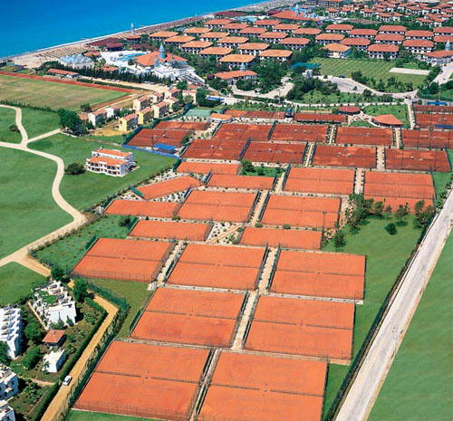 Теннисные корты отеля Ali Bey Club Park Manavgat HV1 5* (Али Бей Клуб Парк Манавгат HV1 5*) Фото отеля Ali Bey Club Park Manavgat HV1 5* (Али Бей Клуб Парк Манавгат HV1 5*)