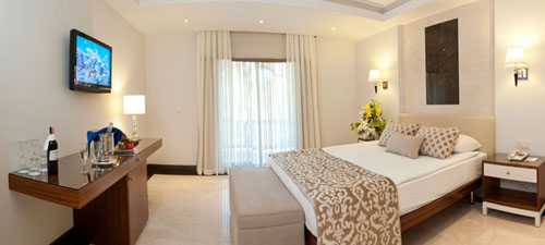 Номер Suite отеля Ali Bey Club Manavgat HV1 5* (Али Бей Клуб Манавгат HV1 5*) Фото отеля Ali Bey Club Manavgat HV1 5* (Али Бей Клуб Манавгат HV1 5*)