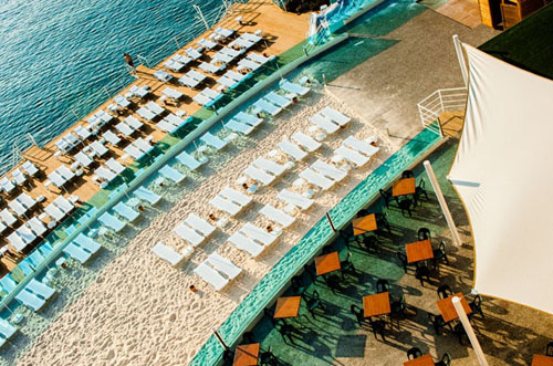 Пляж отеля Water Planet Deluxe Hotel & Aquapark 5* (Ватер Планет Делюкс Отель энд Аквапарк 5*) Фото отеля Water Planet Deluxe Hotel & Aquapark 5* (Ватер Планет Делюкс Отель энд Аквапарк 5*)