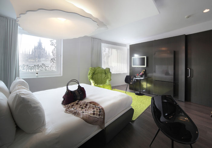 Номер Deluxe Room отеля Boscolo Exedra Milano 5* (Босколо Экседра Милан 5*) Фото отеля Boscolo Exedra Milano 5* (Босколо Экседра Милан 5*)