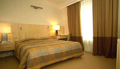 Номер Standard Room отеля Hotel de Castiglione 4* (Отель де Кастильон 4*) Фото отеля Hotel de Castiglione 4* (Отель де Кастильон 4*)