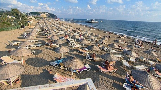 Пляж отеля Club Oasis Eternity Hotel 4* (Клуб Оазис Этернити Отель 4*) Фото отеля Club Oasis Eternity Hotel 4* (Клуб Оазис Этернити Отель 4*)
