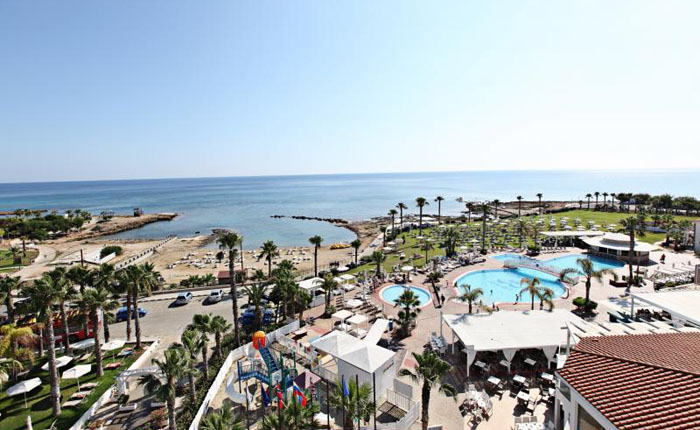 Фото отеля Marlita Beach Hotel Apts 4* (Марлита Бич Отель Аптс 4*)