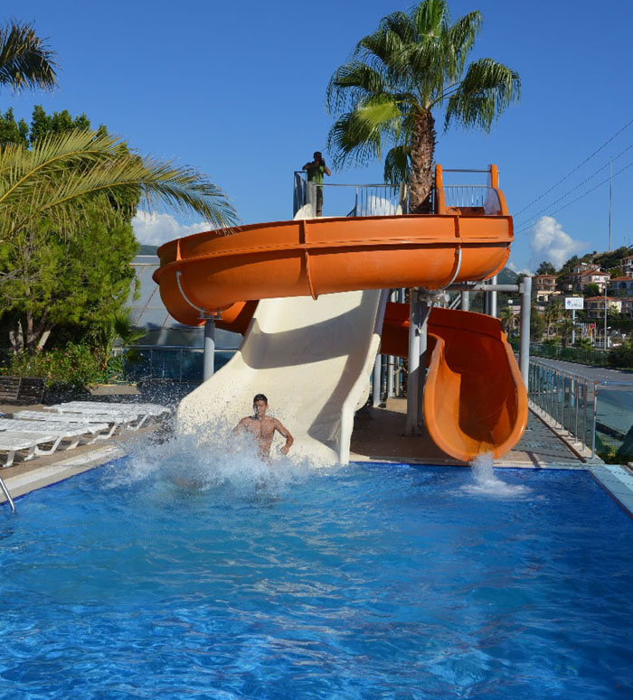 Водные горки отеля Numa Konaktepe Hotel 4* (Нума Конактепе Отель 4*) Фото отеля Numa Konaktepe Hotel 4* (Нума Конактепе Отель 4*)