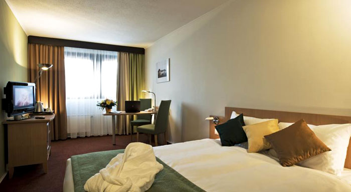 Номер отеля Mercure Budapest Buda Hotel 4* (Меркури Будапешт Буда Отель 4*) Фото отеля Mercure Budapest Buda Hotel 4* (Меркури Будапешт Буда Отель 4*)