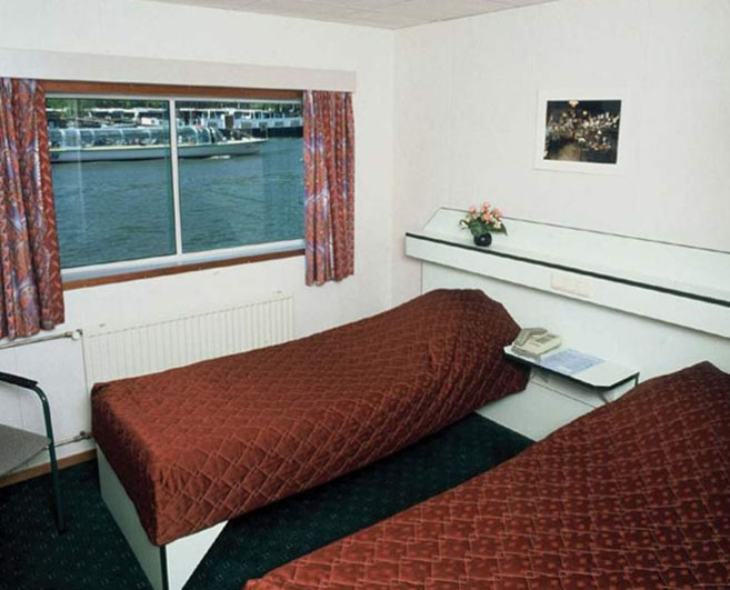 Номер отеля Amstel Botel 3* (Амстел Ботель 3*) Фото отеля Amstel Botel 3* (Амстел Ботель 3*)