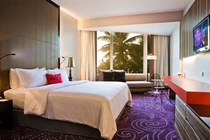 Номер Deluxe Room отеля Hard Rock Hotel Pattaya 4* (Хард Рок Отель Паттайя 4*) Фото отеля Hard Rock Hotel Pattaya 4* (Хард Рок Отель Паттайя 4*)