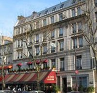 Фото отеля Hotel de Paris 2* (Отель де Пари 2*) Фото отеля Hotel de Paris 2* (Отель де Пари 2*)