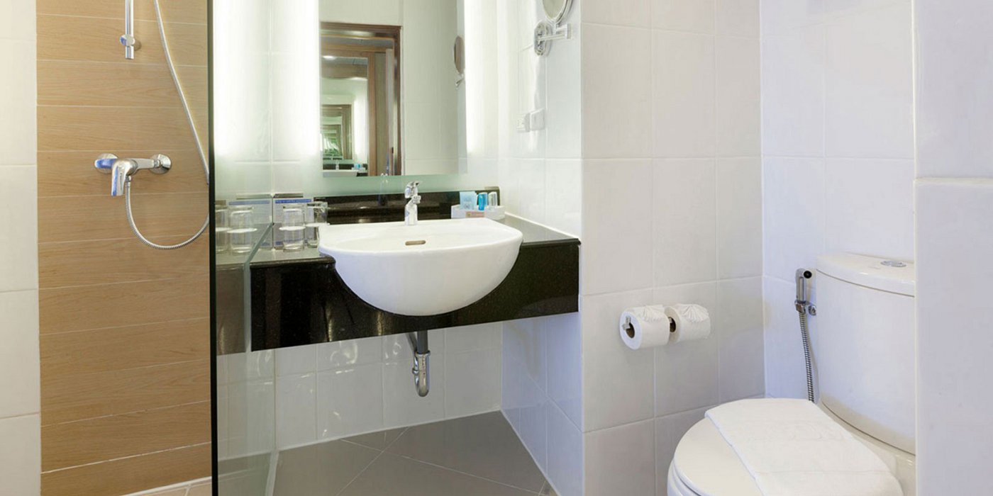 Ванная комната в номере отеля Novotel Phuket Resort 4* (Новотель Пхукет Резорт 4*) Фото отеля Novotel Phuket Resort 4* (Новотель Пхукет Резорт 4*)