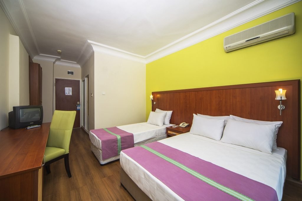 Номер Standard Room отеля Sunbay Park Hotel 4* (Санбей Парк Отель 4*)