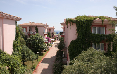 Виллы отеля Larissa Holiday Beach Club 4* (Лариса Холидей Бич Клаб 4*) Фото отеля Larissa Holiday Beach Club 4* (Лариса Холидей Бич Клаб 4*)