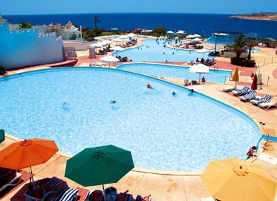 Бассейны отеля Dessole Royal Rojana Resort 5* (Дессоль Роял Роджана Резорт 5*) – Шарм-Эль-Шейх - Египет Фото отеля Dessole Royal Rojana Resort 5* (Дессоль Роял Роджана Резорт 5*) – Шарм-Эль-Шейх - Египет