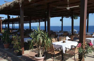 Ресторан на пляже в отеле Dessole Royal Rojana Resort 5* (Дессоль Роял Роджана Резорт 5*) – Шарм-Эль-Шейх - Египет Фото отеля Dessole Royal Rojana Resort 5* (Дессоль Роял Роджана Резорт 5*) – Шарм-Эль-Шейх - Египет