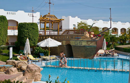 Бассейн отеля Cyrene Sharm Hotel 4* (Сирен Шарм Отель 4*) Фото отеля Cyrene Sharm Hotel 4* (Сирен Шарм Отель 4*)