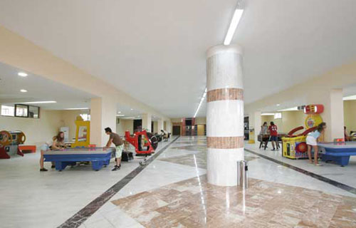 Игровой зал отеля Selge Beach Resort & Spa 5* (Сельге Бич Резорт энд Спа 5*) Фото отеля Selge Beach Resort & Spa 5* (Сельге Бич Резорт энд Спа 5*)