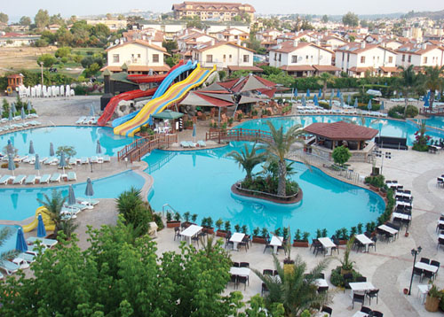 Бассейн отеля Pemar Beach Resort 5* (Пемар Бич Резорт 5*) Фото отеля Pemar Beach Resort 5* (Пемар Бич Резорт 5*)