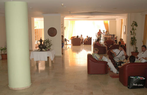 Лобби отеля Xeno Hotels Sugar Beach 4* (Ксено Хотелс Шугар Бич 4*) Фото отеля Xeno Hotels Sugar Beach 4* (Ксено Хотелс Шугар Бич 4*)