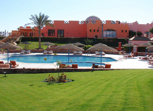 Бассейн отеля Resta Reef Resort 4* (Реста Риф Резорт 4*) Фото отеля Resta Reef Resort 4* (Реста Риф Резорт 4*)