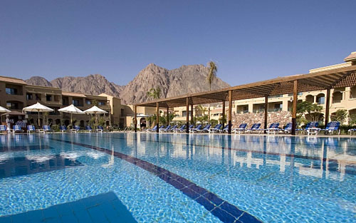 Бассейн отеля Swiss Inn Dream Resort Taba 5* (Свис Ин Дрим Резорт Таба 5*) Фото отеля Swiss Inn Dream Resort Taba 5* (Свис Ин Дрим Резорт Таба 5*)