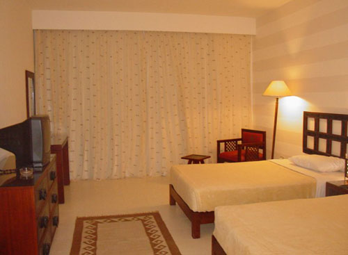 Номер отеля Marmara Hotel & Resort 4* (Мармара Отель энд Резорт 4*) Фото отеля Marmara Hotel & Resort 4* (Мармара Отель энд Резорт 4*)