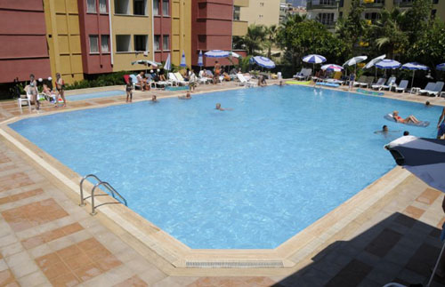 Бассейн отеля Saritas Hotel 4* (Саритас Отель 4*) Фото отеля Saritas Hotel 4* (Саритас Отель 4*)