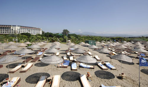 Пляж отеля Washington Resort Hotel & Spa 5* (Вашингтон Резорт Отель энд Спа 5*) Фото отеля Washington Resort Hotel & Spa 5* (Вашингтон Резорт Отель энд Спа 5*)
