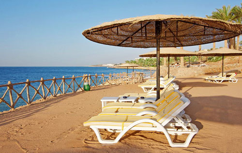 Пляж отеля Coral Beach Resort Tiran 4* (Корал Бич Резорт Тиран 4*) Фото отеля Coral Beach Resort Tiran 4* (Корал Бич Резорт Тиран 4*)