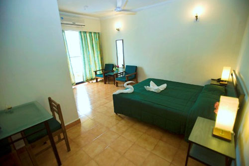 Номер отеля Palmarinha Resort & Suites 3* (Пальмаринья Резорт энд Сьютс 3*) Фото отеля Palmarinha Resort & Suites 3* (Пальмаринья Резорт энд Сьютс 3*)