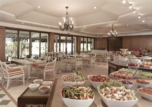Ресторан отеля Vivanta By Taj Bentota 5* (Виванта Бай Тадж Бентота 5*) Фото отеля Vivanta By Taj Bentota 5* (Виванта Бай Тадж Бентота 5*)