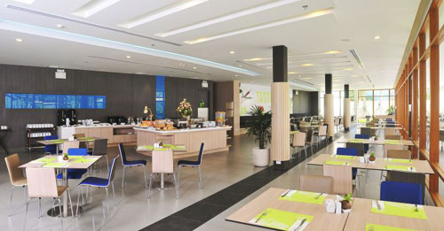 Ресторан отеля Ibis Phuket Kata 3* (Ибис Пхукет Ката 3*) Фото отеля Ibis Phuket Kata 3* (Ибис Пхукет Ката 3*)