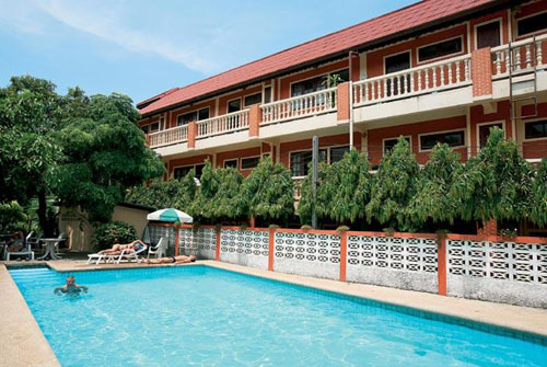 Бассейн отеля Prima Wongamat Hotel 4* (Прима Вонгамат Отель 4*) Фото отеля Prima Wongamat Hotel 4* (Прима Вонгамат Отель 4*)