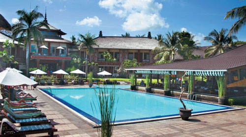 Бассейн отеля Jayakarta Bali 4* (Джаякарта Бали 4*) Фото отеля Jayakarta Bali 4* (Джаякарта Бали 4*)
