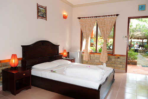 Номер отеля Vinh Suong Seaside Resort 3* (Винх Суонг Сисайд Резорт 3*) Фото отеля Vinh Suong Seaside Resort 3* (Винх Суонг Сисайд Резорт 3*)