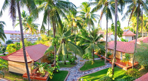 Отель Swiss Village Resort & Spa 4* (Свис Виладж Резорт энд Спа 4*) Фото отеля Swiss Village Resort & Spa 4* (Свис Виладж Резорт энд Спа 4*)