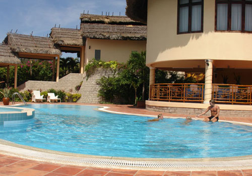 Бассейн отеля White Sands Resort 3* (Вайт Сандс Резорт 3*) Фото отеля White Sands Resort 3* (Вайт Сандс Резорт 3*)