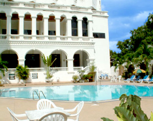 Бассейн отеля Grand Sole Hotel 3* (Гранд Соле Отель 3*) Фото отеля Grand Sole Hotel 3* (Гранд Соле Отель 3*)