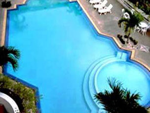 Бассейн отеля Jomtien Holiday Hotel 3* (Джомтьен Холидей Отель 3*) Фото отеля Jomtien Holiday Hotel 3* (Джомтьен Холидей Отель 3*)