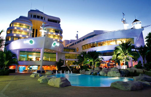 Отель A-one The Royal Cruise Hotel Pattaya 4* (Эй-Ван Роял Круиз Отель Паттайя 4*) Фото отеля A-one The Royal Cruise Hotel Pattaya 4* (Эй-Ван Роял Круиз Отель Паттайя 4*)