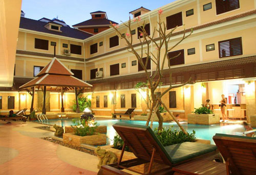 Отель Aiyaree Place Hotel 3* (Айяри Плейс Отель 3*) Фото отеля Aiyaree Place Hotel 3* (Айяри Плейс Отель 3*)